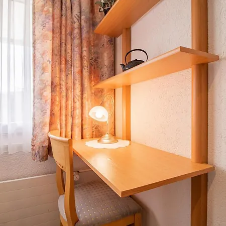 アパート Rothornblick 39 By アローザ