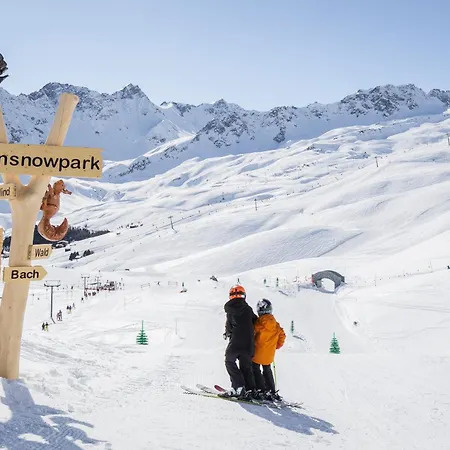 Rothornblick 39 By *